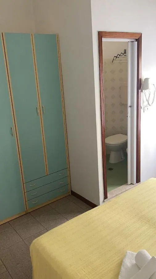 Hotel Villa Sorci Rimini 2*,  Italien